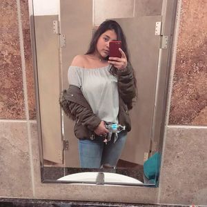 Meet your Posher, Vicky